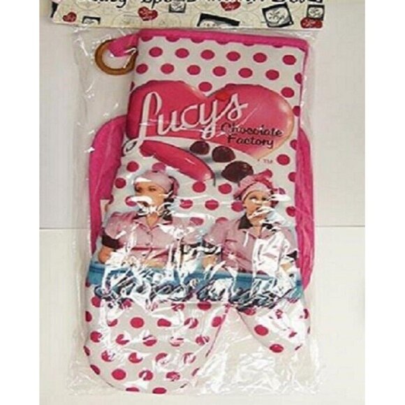 I Love Lucy New Oven Mitt & Potholder Set Gift Kitchen Chocolate Factory TV Show - Picture 2 of 3